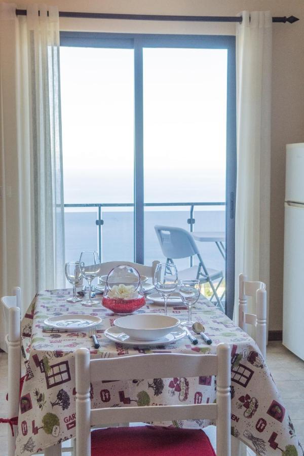 “Venik House” Sea_Mountains_Relaxing_Barbecue Apartment Funchal  Ngoại thất bức ảnh